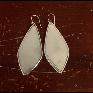 Silpada sterling silver etched effect earrings